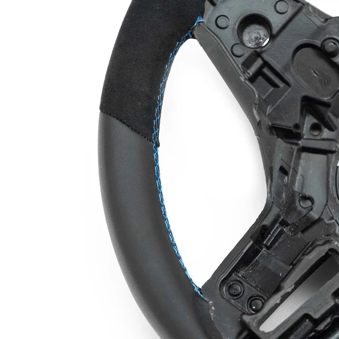 Steering Wheel (Alcantara + Leather) for BMW Series G (G42/G20/G21/G22/G23/G26)