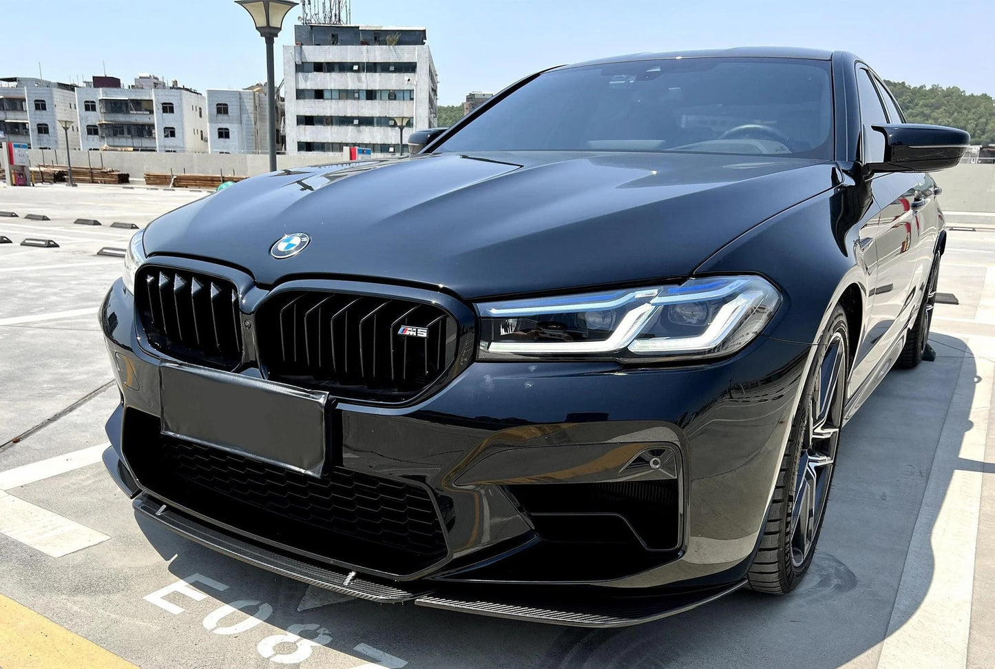 'Performance Style' Carbon Front Splitter for BMW M5 F90 LCI