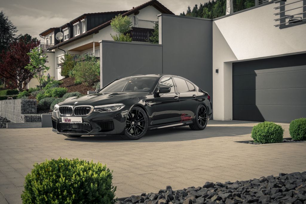 KW V4 Coilover Suspension - BMW F90 M5 xDrive